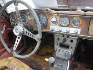 Immagine 44/50 di Datsun Fairlady 1600 (1966)