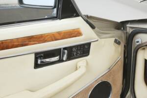 Bild 39/50 von Jaguar XJS 4.0 (1995)