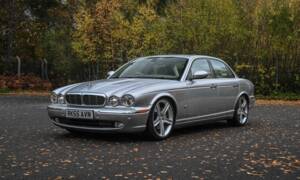 Image 1/50 of Jaguar XJ 8 4.2 (2006)