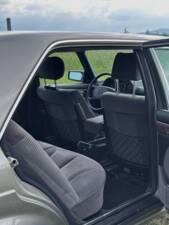 Image 10/18 of Mercedes-Benz 560 SEL (1986)