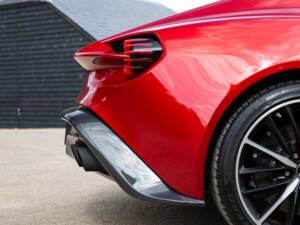 Image 16/80 of Aston Martin Vanquish Zagato (2017)