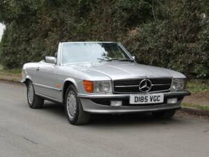 Image 1/18 de Mercedes-Benz 500 SL (1986)