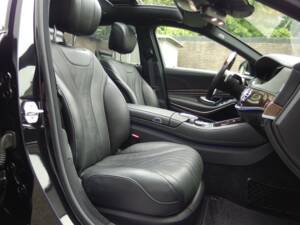 Bild 30/99 von Mercedes-Benz Maybach S 500 (2015)
