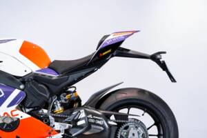 Immagine 10/30 di Ducati DUMMY (2023)