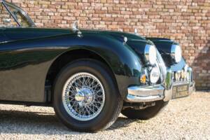 Afbeelding 32/50 van Jaguar XK 140 SE DHC (1957)