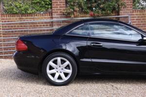 Image 34/50 de Mercedes-Benz SL 350 (2004)