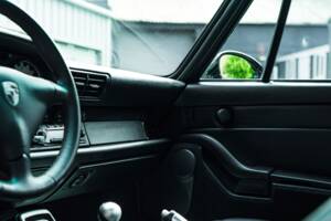 Bild 37/50 von Porsche 911 Turbo (1996)