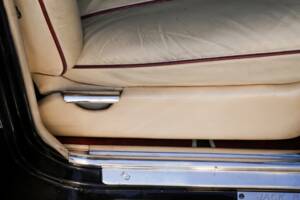Immagine 117/196 di Bentley T 2 (1978)
