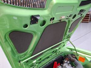 Image 20/43 of BMW 2,5 CS (1975)