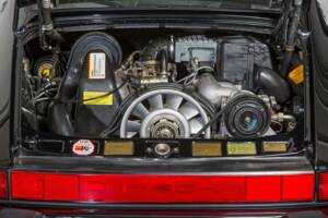 Bild 24/25 von Porsche 911 Carrera 3.2 (1987)