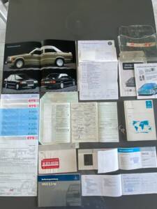 Bild 47/66 von Mercedes-Benz 190 E 2.3-16V (1986)