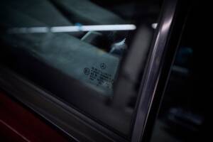 Bild 79/99 von Mercedes-Benz SL 320 (1995)