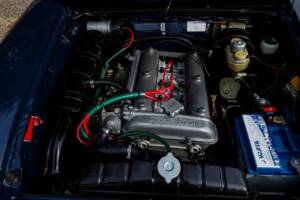 Image 28/50 of Alfa Romeo Giulia Nuova Super 1300 (1975)