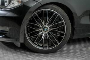 Image 4/50 of BMW 125i (2008)