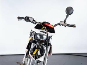 Image 35/47 of KTM DUMMY (2015)