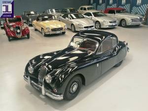 Image 40/64 of Jaguar XK 140 FHC (1956)