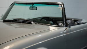 Image 11/35 of Mercedes-Benz 230 SL (1964)