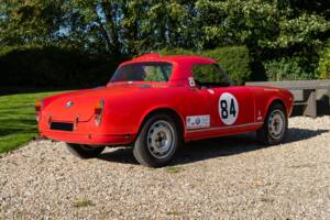Image 7/60 of Alfa Romeo Giulia 1600 Spider (1963)