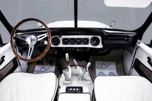 Image 22/43 of UAZ 469 (1989)