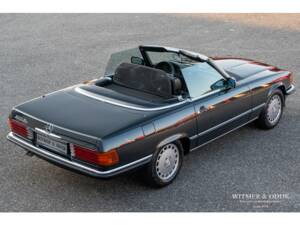 Image 7/32 de Mercedes-Benz 300 SL (1988)