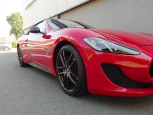 Image 21/99 of Maserati GranCabrio Sport (2015)