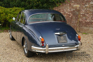 Image 44/50 of Jaguar Mk II 3.4 (1966)