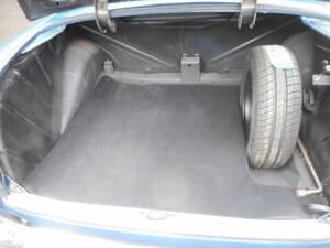 Image 17/22 of Mercedes-Benz 190 (1957)