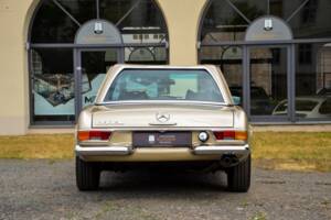 Image 18/56 de Mercedes-Benz 280 SL (1970)