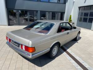 Bild 5/48 von Mercedes-Benz 500 SEC (1985)