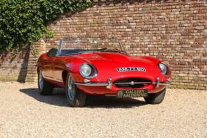 Image 39/50 de Jaguar Type E 3.8 (1964)