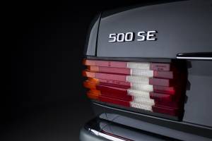 Immagine 27/29 di Mercedes-Benz 420 SE (1989)