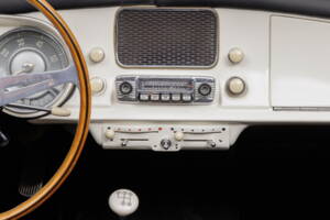 Image 36/43 of BMW 507 (1959)