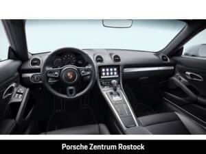 Immagine 5/6 di Porsche 718 Cayman (2023)