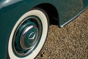 Bild 9/50 von Mercedes-Benz 300 S (1953)