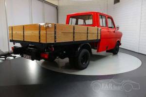 Image 17/19 of Ford Transit (1977)
