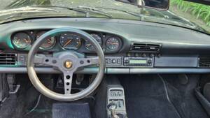 Bild 8/16 von Porsche 911 Carrera 4 (1990)