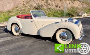 Image 2/10 of Triumph Dolomite 2-Litre (1942)