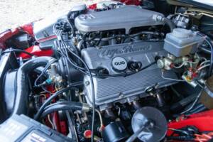 Image 31/50 of Alfa Romeo SZ (1991)