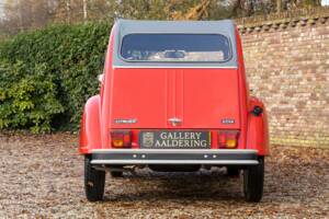 Image 38/50 of Citroën 2 CV 6 (1985)