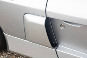 Image 22/26 de Renault Clio II V6 (2001)