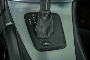 Image 30/36 of Volvo V70 D5 (2008)