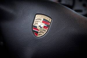 Bild 82/100 von Porsche 911 Carrera 4S (2004)