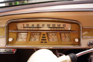 Bild 19/99 von Borgward Isabella (1959)