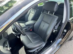 Bild 48/99 von BMW 650i (2007)