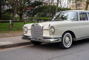 Bild 8/33 von Mercedes-Benz 300 SE (1965)