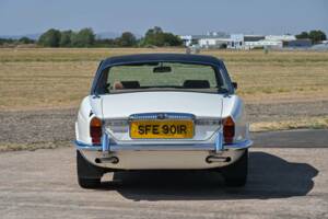 Bild 13/36 von Daimler Sovereign 4.2 (1976)