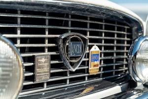 Bild 30/42 von Lancia Flaminia GT 2.8 3C Touring (1966)