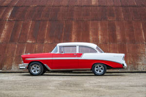Image 3/44 of Chevrolet Bel Air Hardtop Coupé (1956)