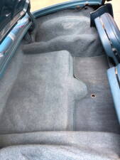 Image 36/41 of Chevrolet Corvette Sting Ray Convertible (1966)