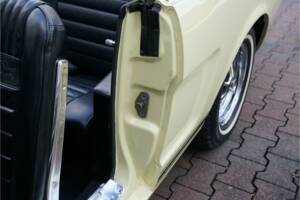 Immagine 22/50 di Ford Mustang 289 (1966)